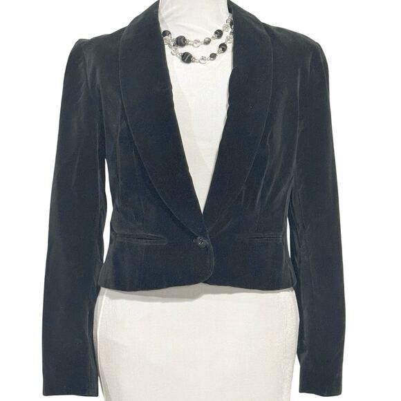 Unbranded Jackets & Blazers - Women's‎ Black Velvet Cropped One Button Blazer Size Small Holiday Party